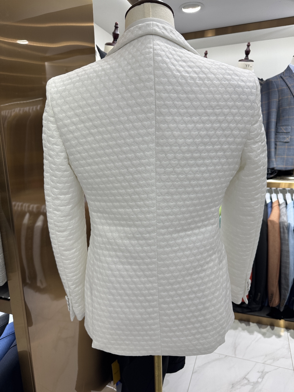 Mens Three Piece Jacquard Suit – Men'S Grooming Images Bewertung und Preis
