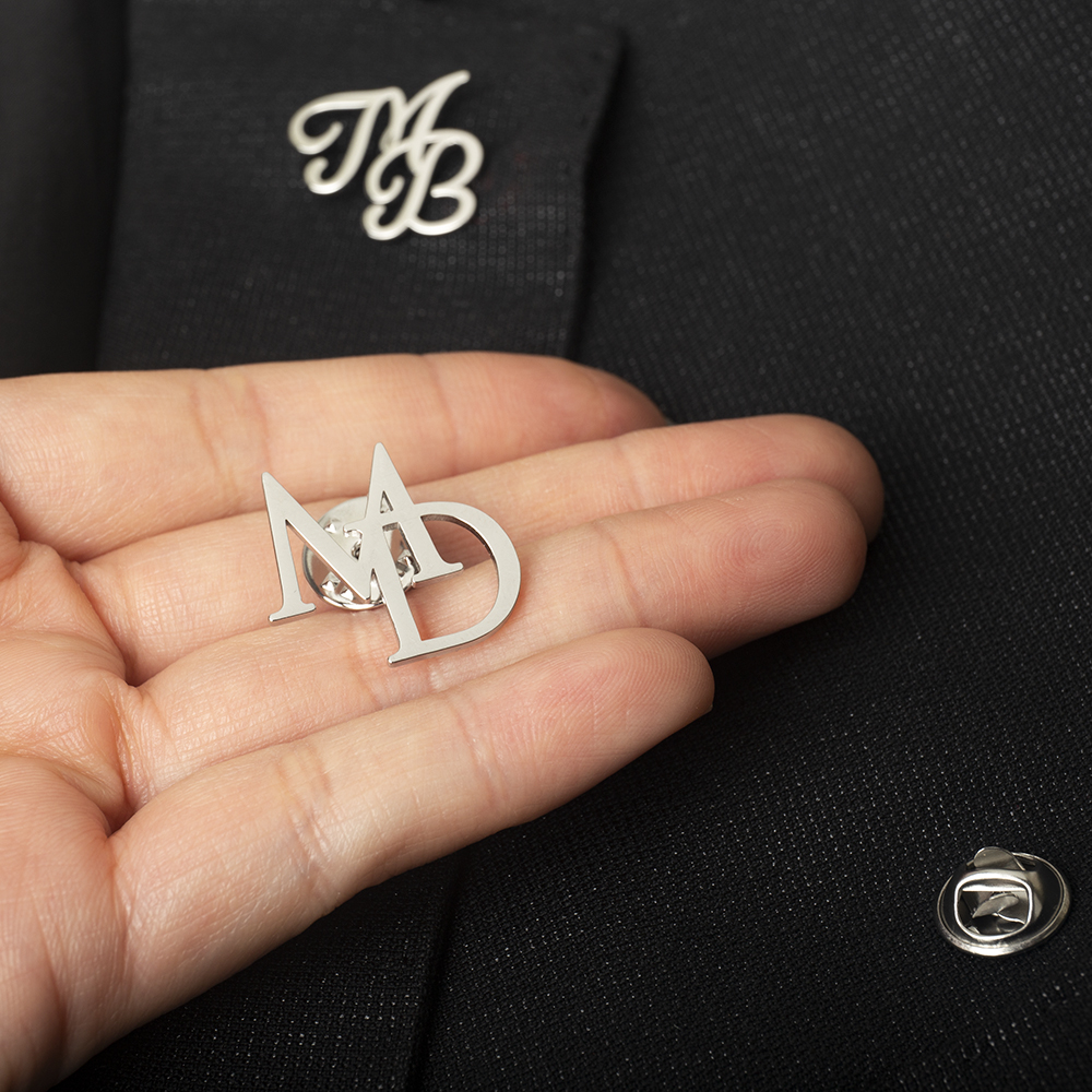Tangula Custom Initials Brooch – Men'S Groom Bewertung und Preis